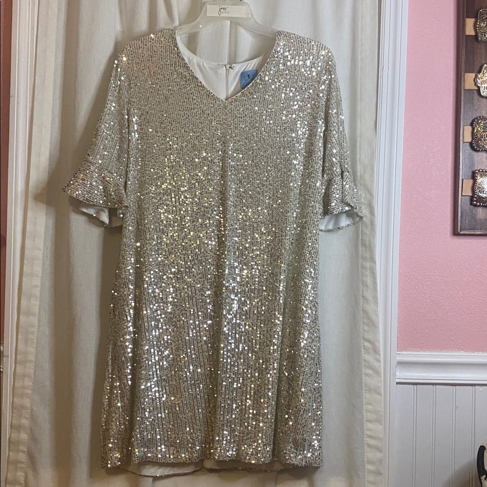 CeCe Sparkling Silver Sequin Dress